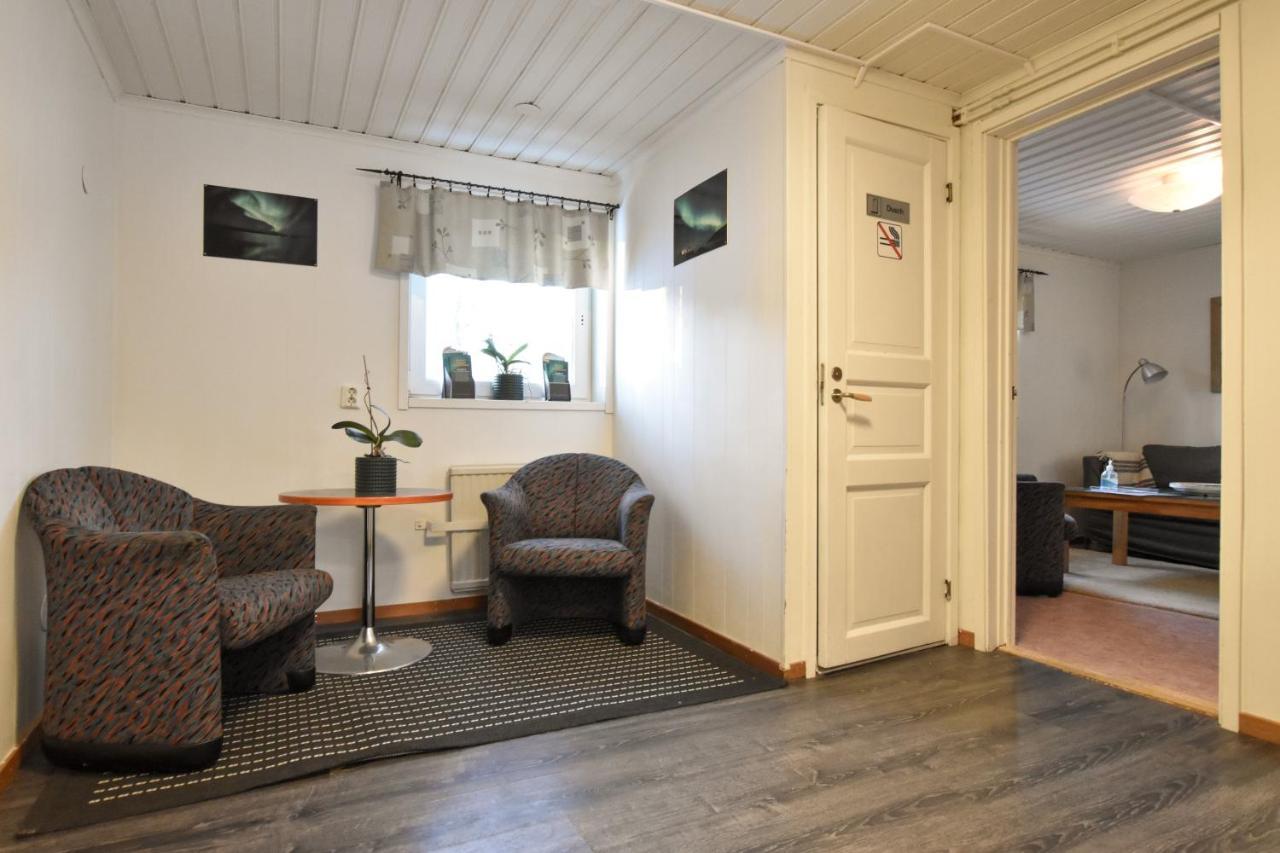 Abisko Guesthouse & Activities ภายนอก รูปภาพ