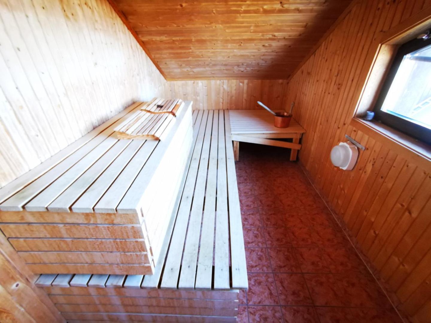 Abisko Guesthouse & Activities ภายนอก รูปภาพ