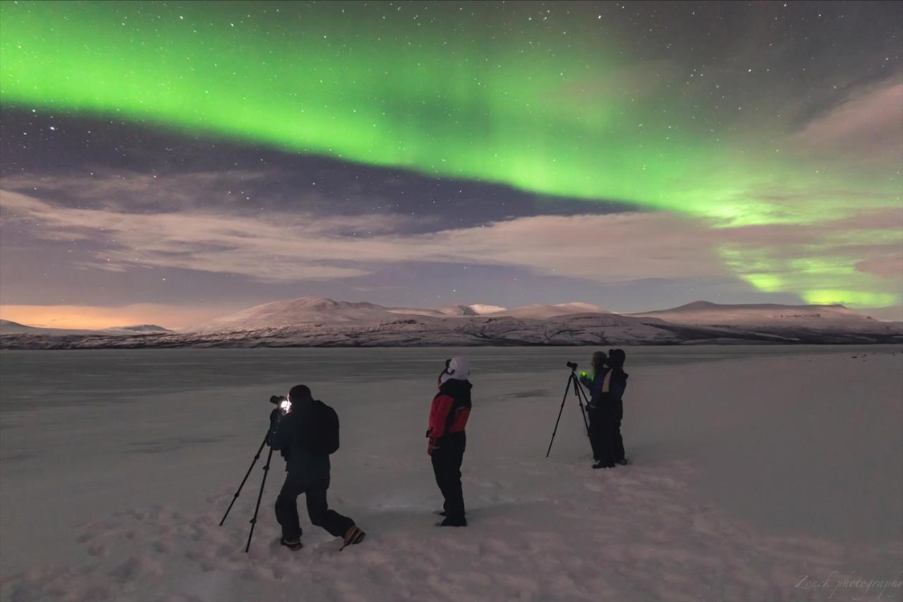 Abisko Guesthouse & Activities ภายนอก รูปภาพ
